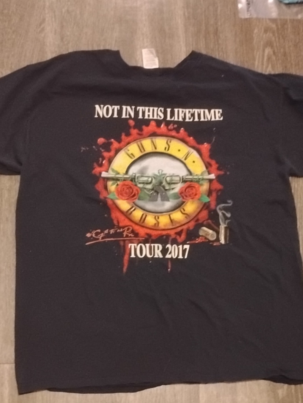 Black Guns N Roses Shirt In Size XL